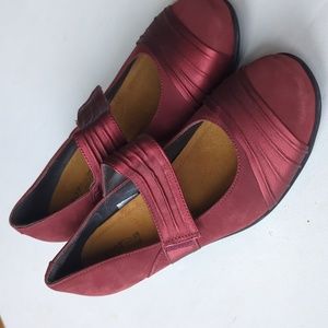 Naot Mary Janes